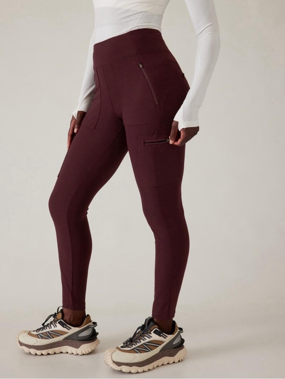 Athleta Women's
Headlands Hybrid
High Rise Leggings Size 10 T